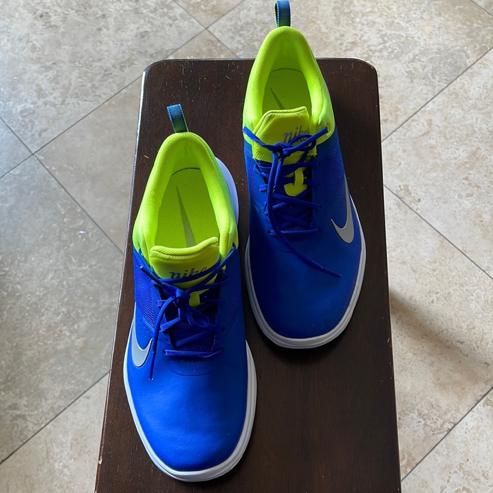 Nike golf shoes